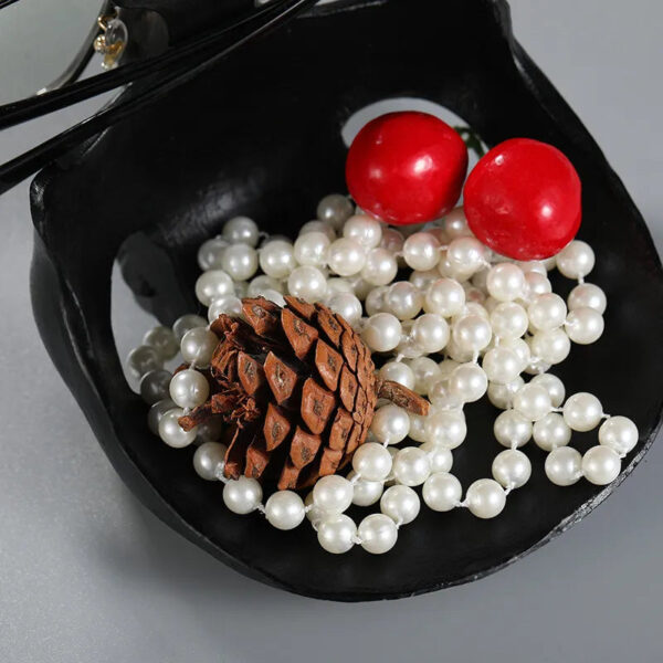 e7bff69e-1152-4eff-8d25-88b53046fa34_800x800.jpg Creative Skull Eyeglass Frame Holder